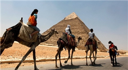 حركة السياحة بمصر تواصل التراجع