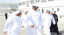 جولة للامير القطري على ميناء حمد