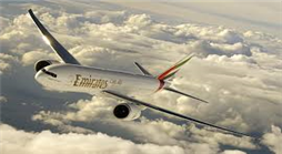 “طيران الإمارات” تطلب طائرتي إيرباص A380 إضافيتين
