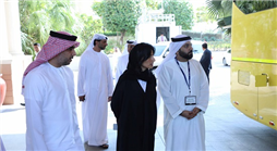 مواصلات الامارات تكشف عن حافلة كهربائية ومركبة محولة للعمل بالغاز الطبيعي