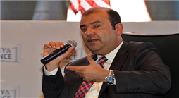 خالد حنفي: المناطق اللوجيستية بالموانئ المصرية يعزز حركة التجارة